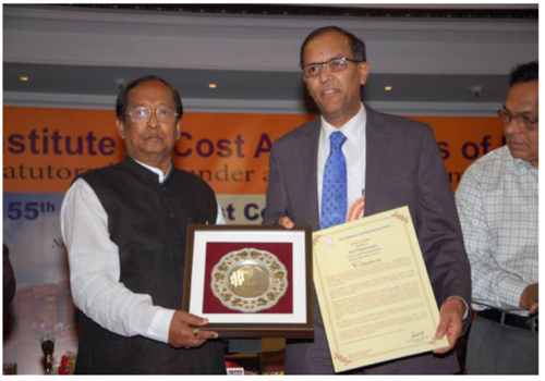 Icon of the year Award 2014 to Sri P Madhusudan, CMD- RINL 